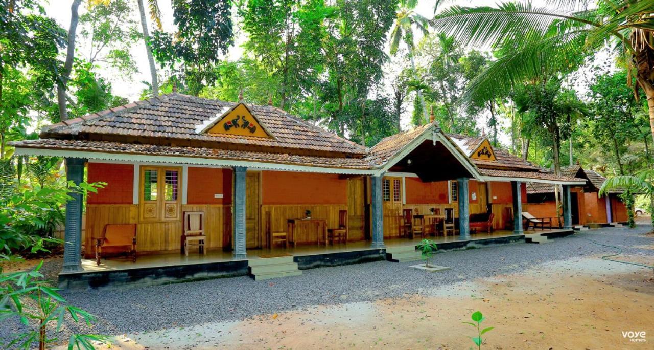 Mundro Green Land Heritage Villa By Voye Homes Mundrothuruth Bagian luar foto