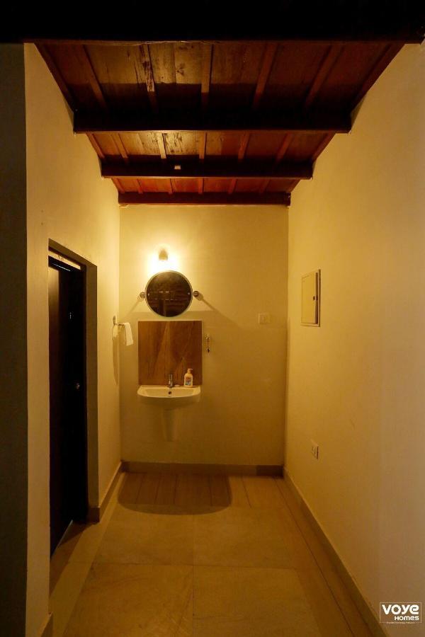 Mundro Green Land Heritage Villa By Voye Homes Mundrothuruth Bagian luar foto